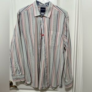 XL Men’s Tommy Bahama Shirt
